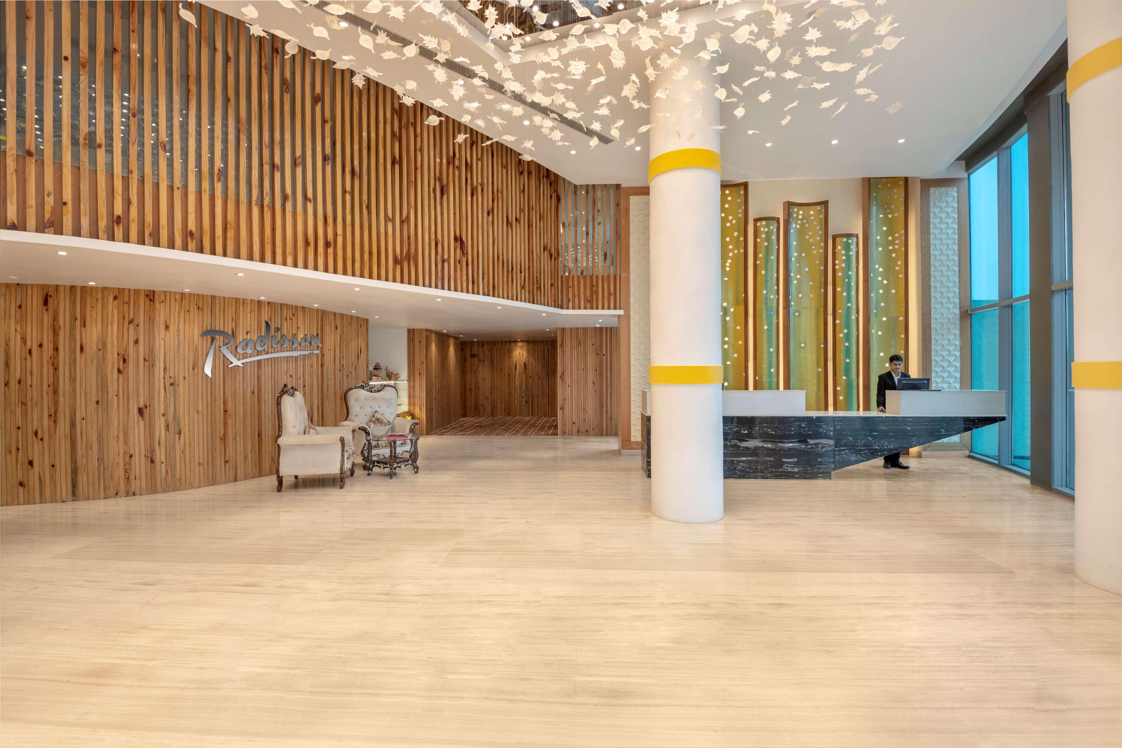 Radisson Hotel Bareilly Airport Dış mekan fotoğraf