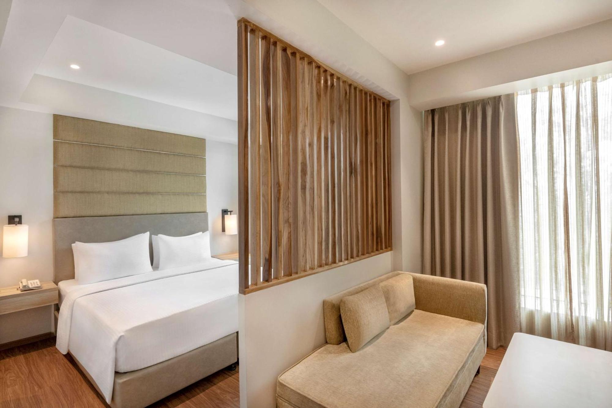 Radisson Hotel Bareilly Airport Dış mekan fotoğraf