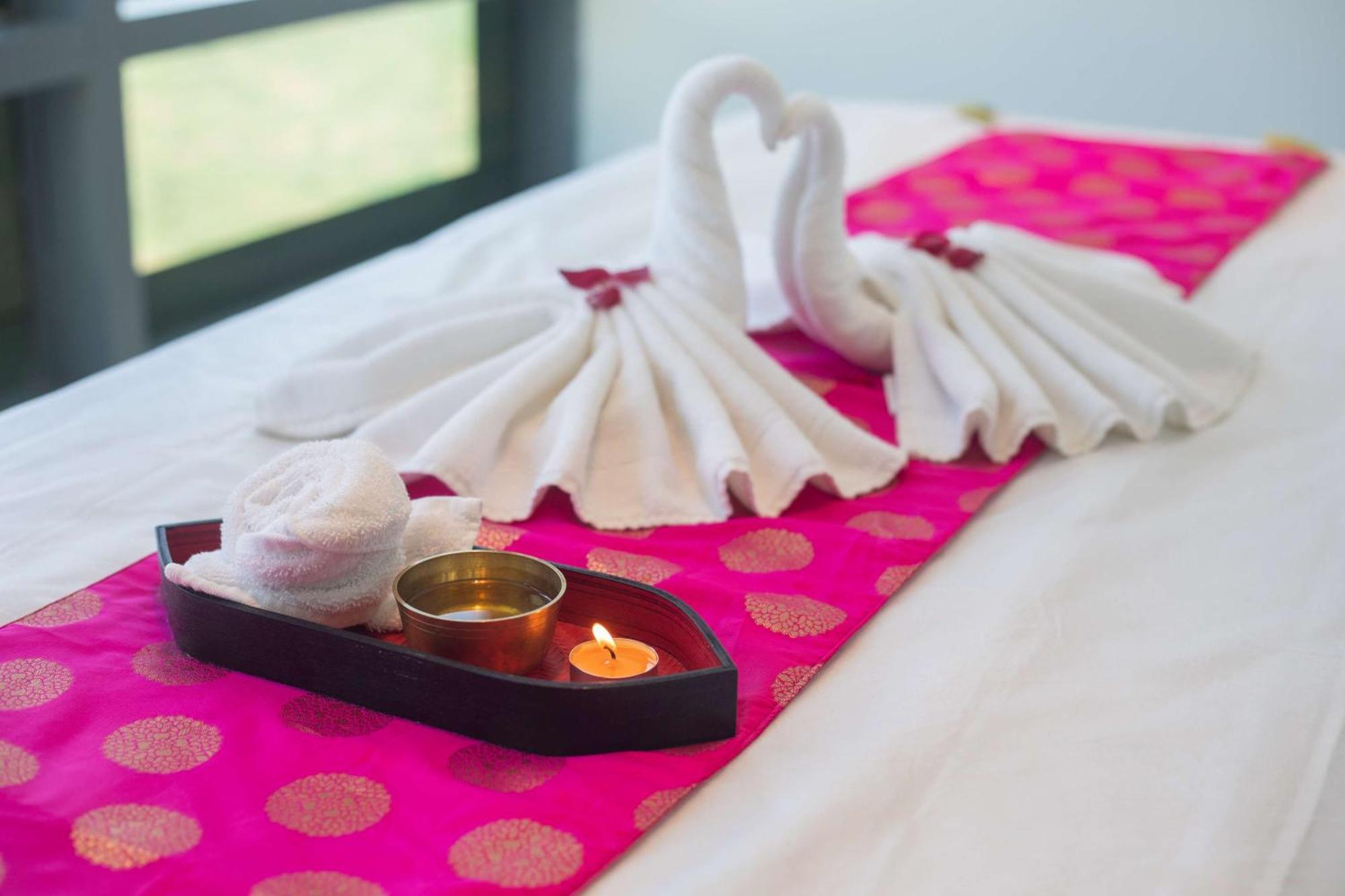 Radisson Hotel Bareilly Airport Dış mekan fotoğraf